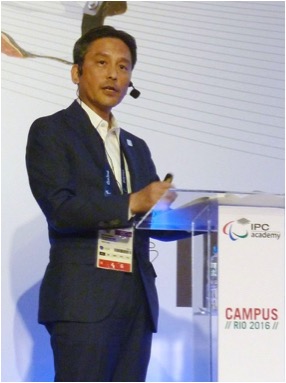 東京パラリンピックの準備状況を報告する児玉英一郎氏=15日、リオデジャネイロ(共同)